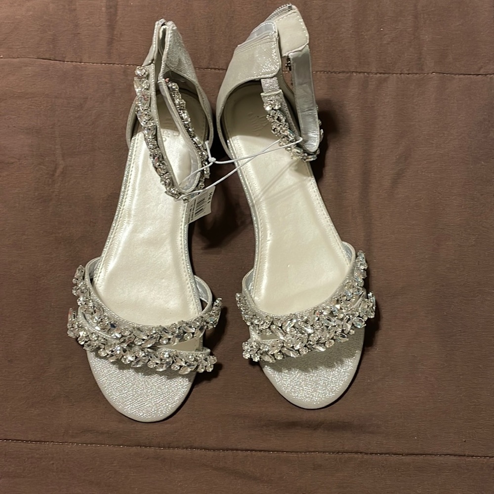 Silver flats